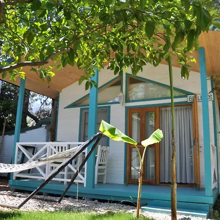 Bellerofon 게스트하우스 Çıralı